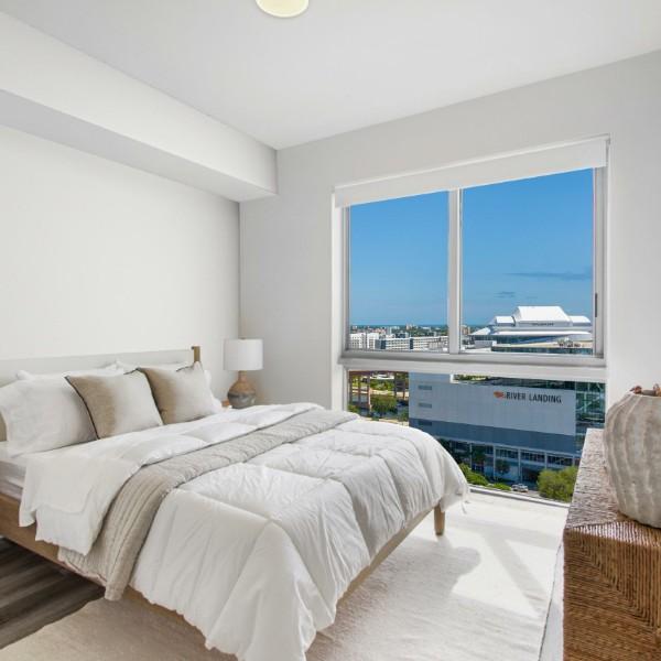 Howard Jimenez Realtor | River District 14 - Vida histórica cerca del rio