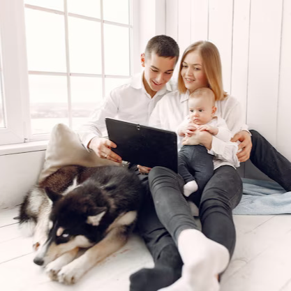 Howard Jimenez Realtor | Encuentra el espacio que Tu familia en crecimiento necesita